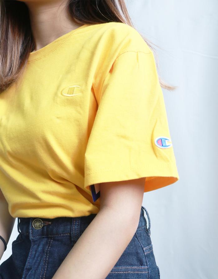 Champion 黃色繡花logo T-shirt 細碼