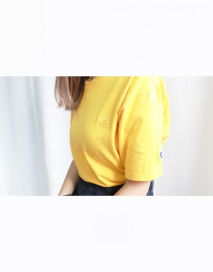 Champion 黃色繡花logo T-shirt 細碼