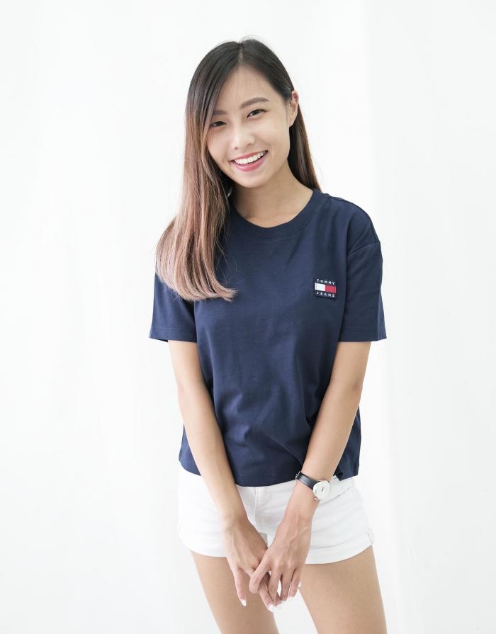 Tommy Hilfiger 女裝徽章 T-Shirt 深藍色 加細碼